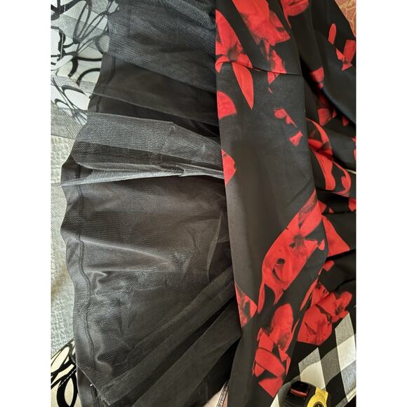 Karl Lagerfeld Paris Multi Color Black And Red Full Skirt Waist Size 28 In - Picture 6 of 6